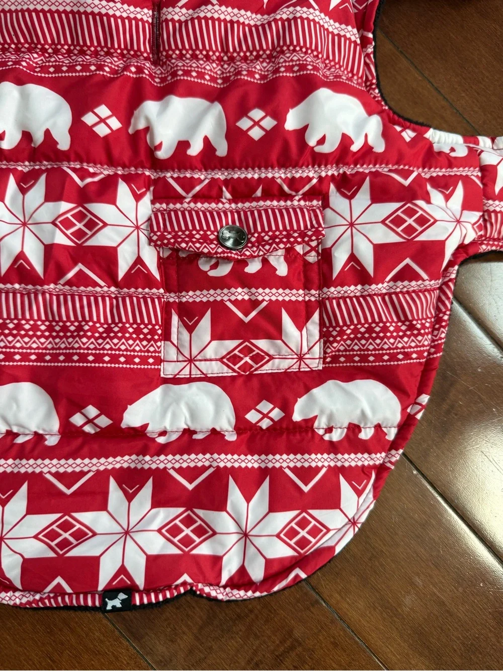 Hotel Doggy Red Polar Bear Fair Isle Hooded Dog Jacket, size Medium